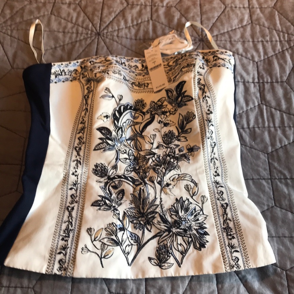 Bustier from White House black market size 2 new